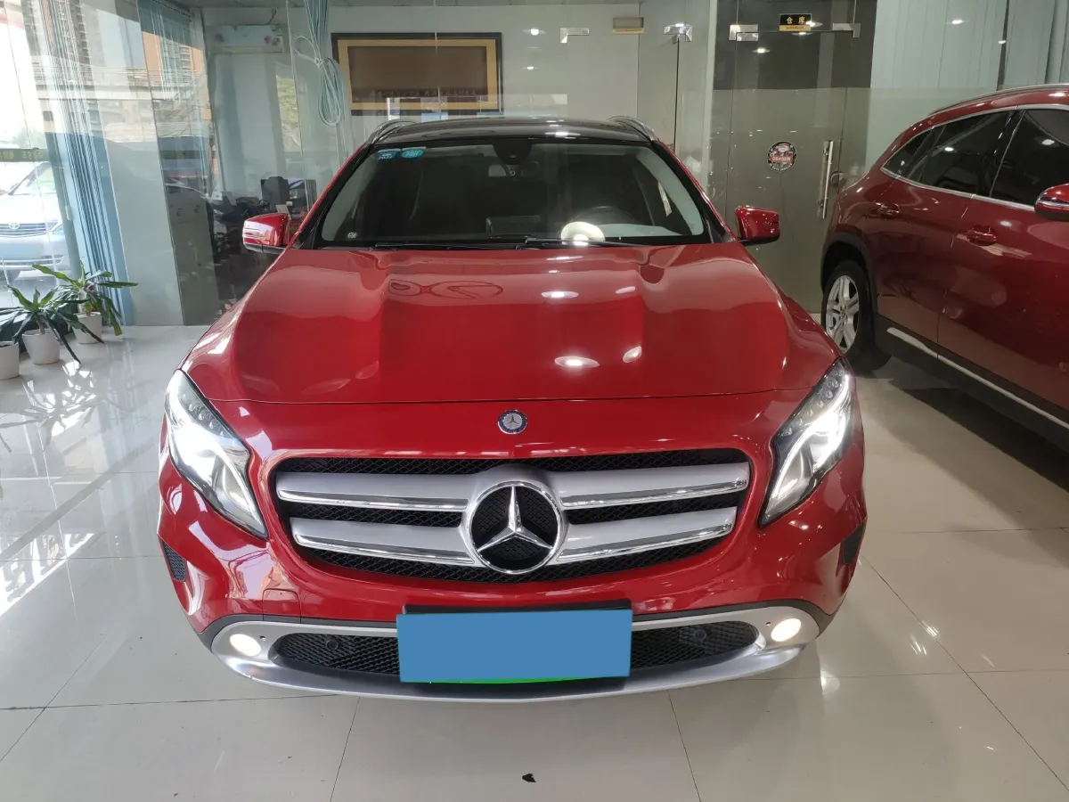 2016 Mercedes-Benz GLA Class 2.0T 184HP L4 7DCT,autocango,china used car exporter,china ev exporter,chinese used car exporter,chinese used ev exporter