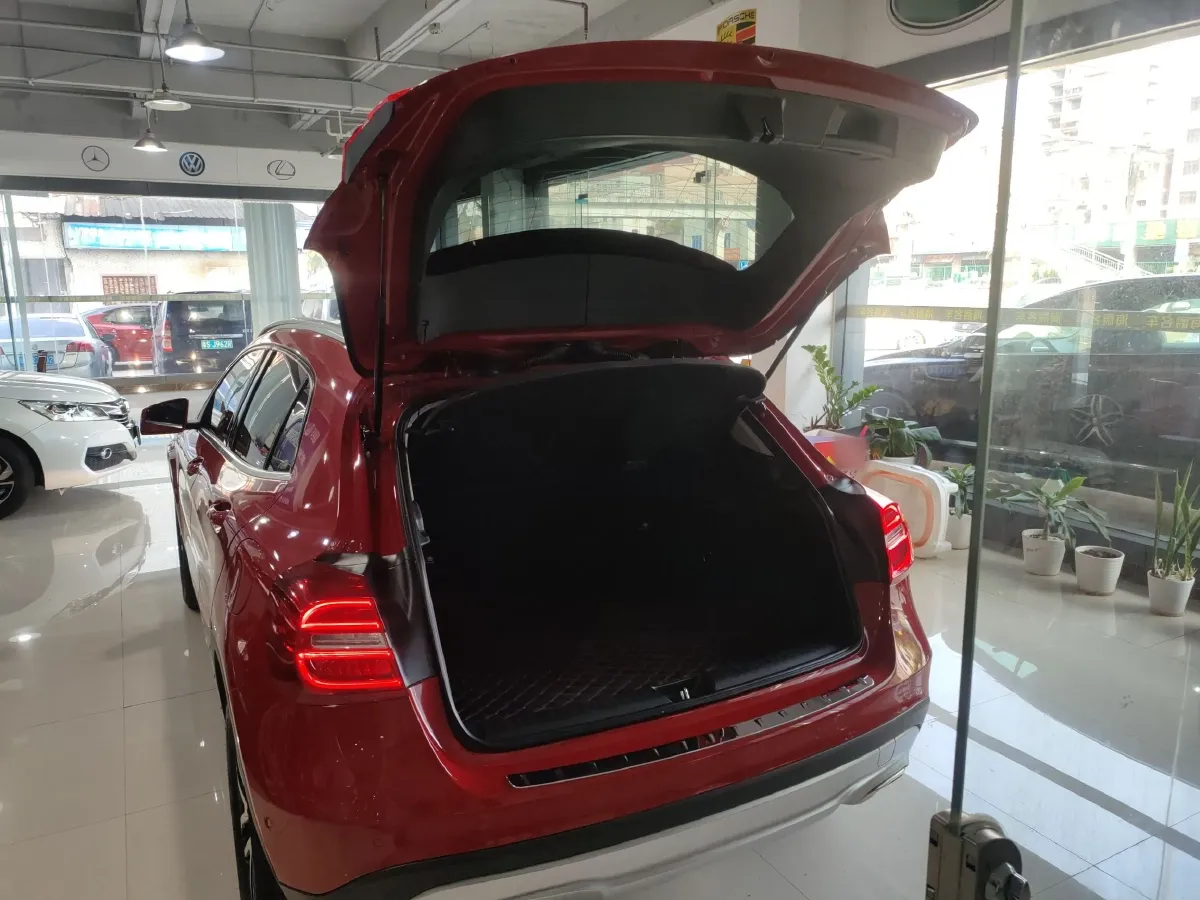 2016 Mercedes-Benz GLA Class 2.0T 184HP L4 7DCT,autocango,china used car exporter,china ev exporter,chinese used car exporter,chinese used ev exporter
