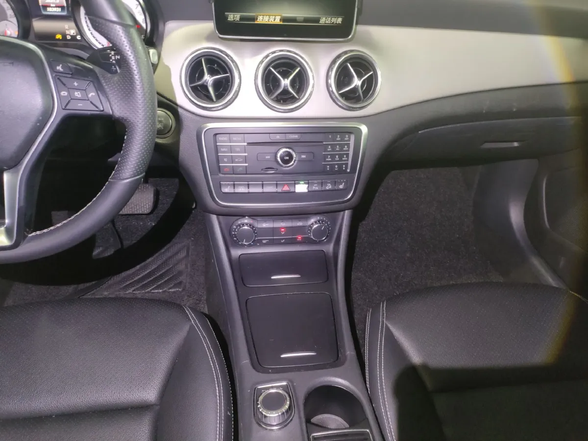 2016 Mercedes-Benz GLA Class 2.0T 184HP L4 7DCT,autocango,china used car exporter,china ev exporter,chinese used car exporter,chinese used ev exporter