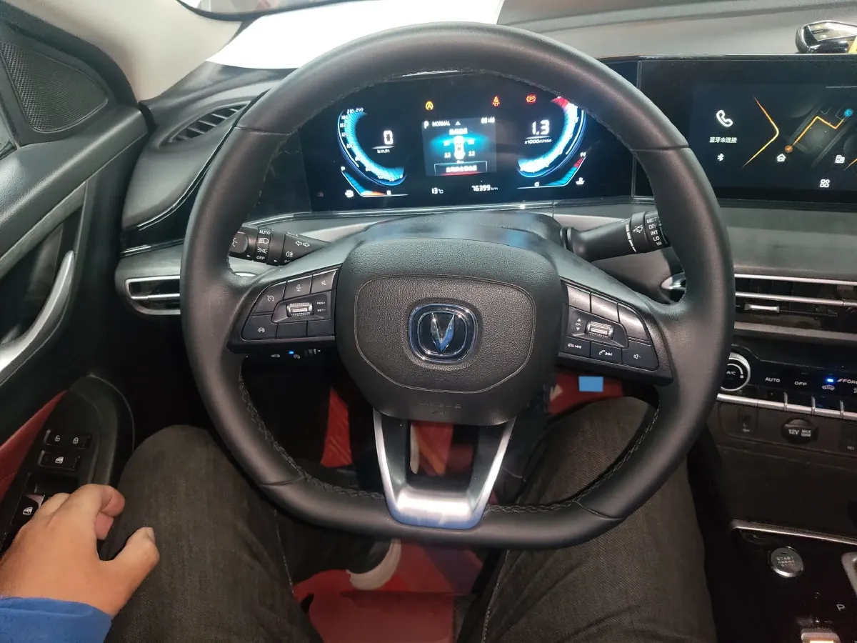 2021 ChangAn Eado 1.4T 160HP L4 7DCT,autocango,china used car exporter,china ev exporter,chinese used car exporter,chinese used ev exporter