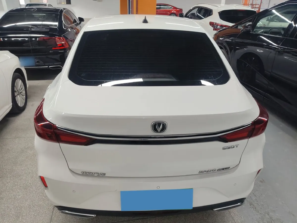 2021 ChangAn Eado 1.4T 160HP L4 7DCT,autocango,china used car exporter,china ev exporter,chinese used car exporter,chinese used ev exporter