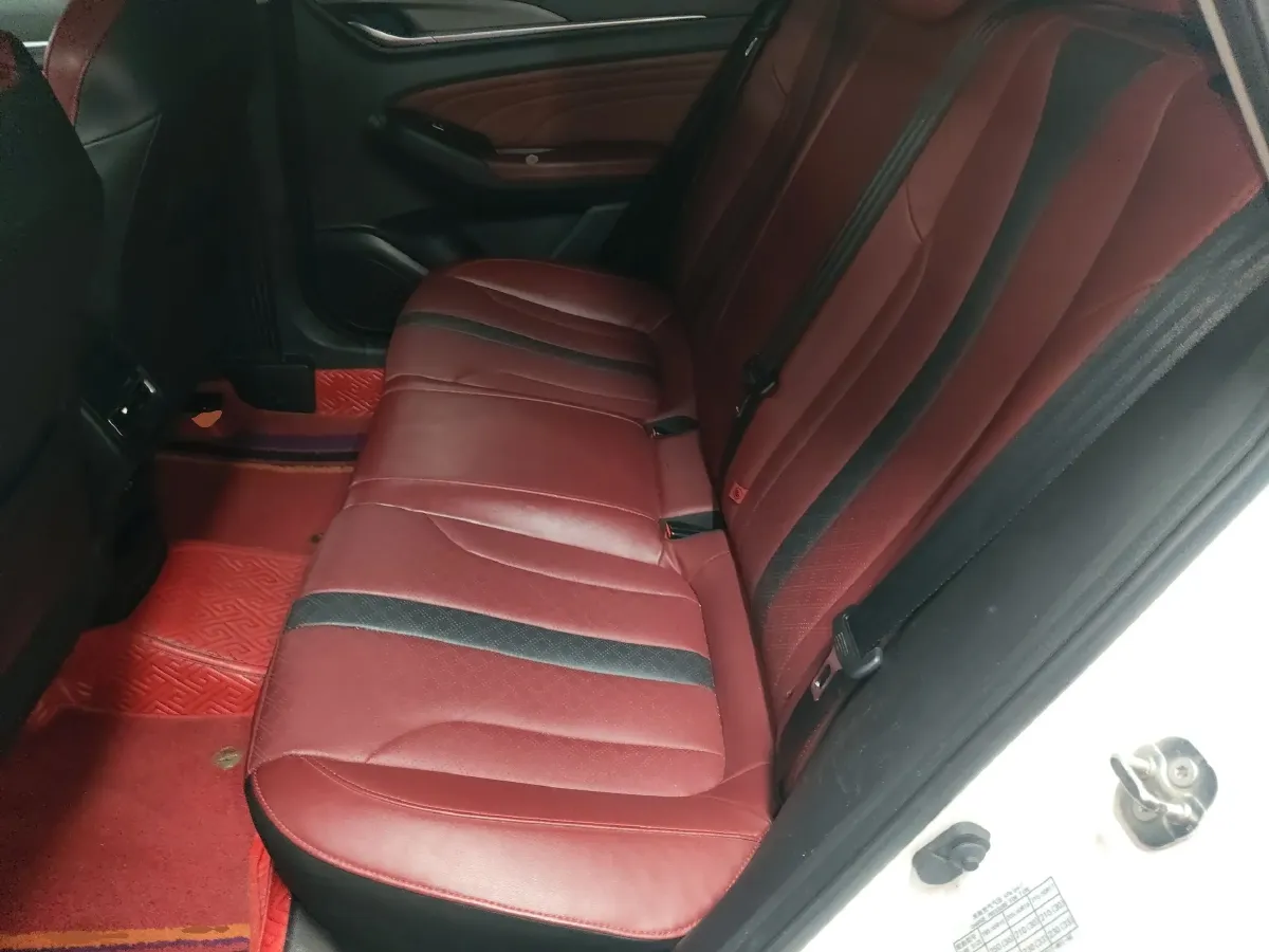 2021 ChangAn Eado 1.4T 160HP L4 7DCT,autocango,china used car exporter,china ev exporter,chinese used car exporter,chinese used ev exporter