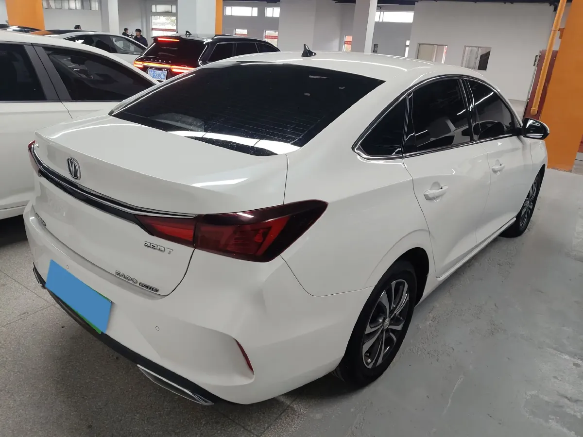 2021 ChangAn Eado 1.4T 160HP L4 7DCT,autocango,china used car exporter,china ev exporter,chinese used car exporter,chinese used ev exporter