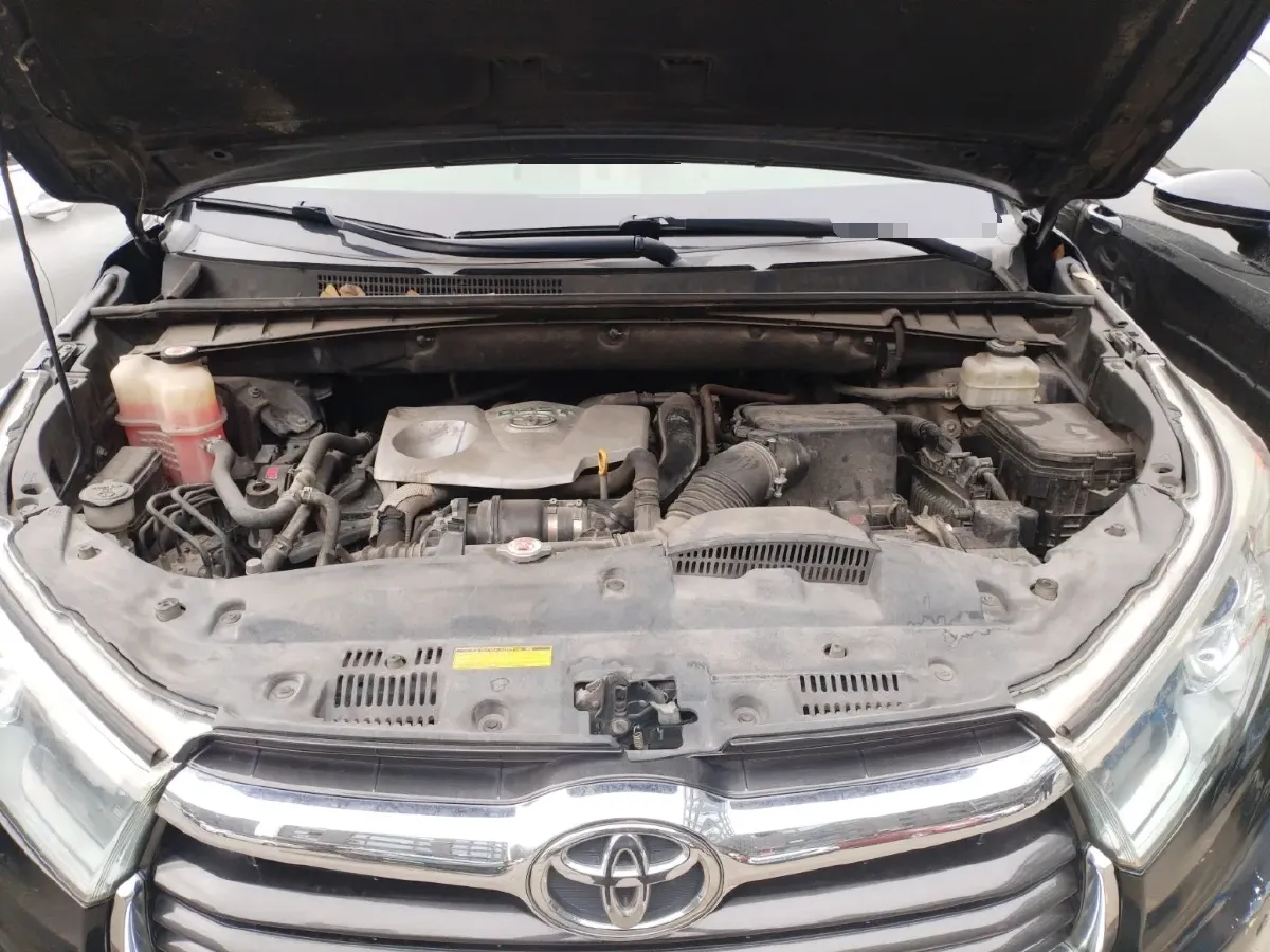 2017 Toyota Highlander 2.0T 220HP L4 6AT,autocango,china used car exporter,china ev exporter,chinese used car exporter,chinese used ev exporter