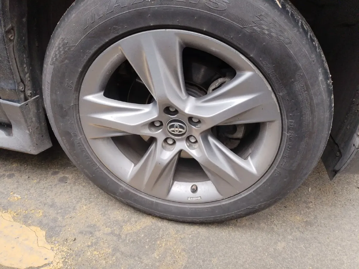 2017 Toyota Highlander 2.0T 220HP L4 6AT,autocango,china used car exporter,china ev exporter,chinese used car exporter,chinese used ev exporter