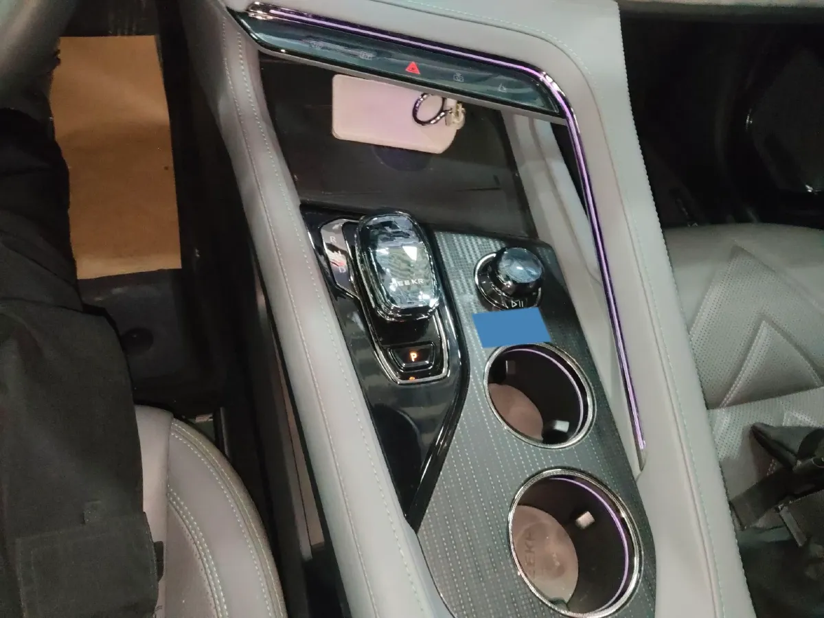 2023 Zeekr 001 BEV 100KWH,autocango,china used car exporter,china ev exporter,chinese used car exporter,chinese used ev exporter