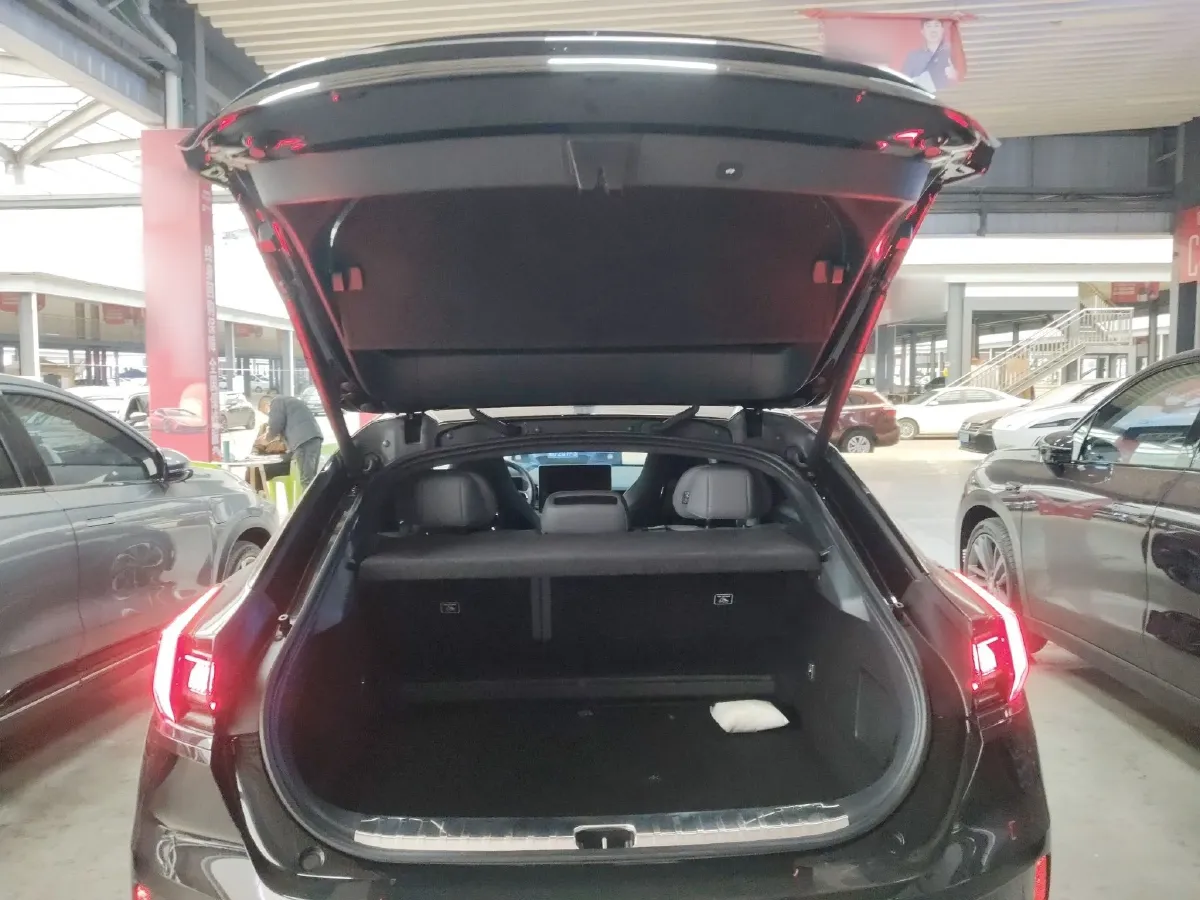 2023 Zeekr 001 BEV 100KWH,autocango,china used car exporter,china ev exporter,chinese used car exporter,chinese used ev exporter