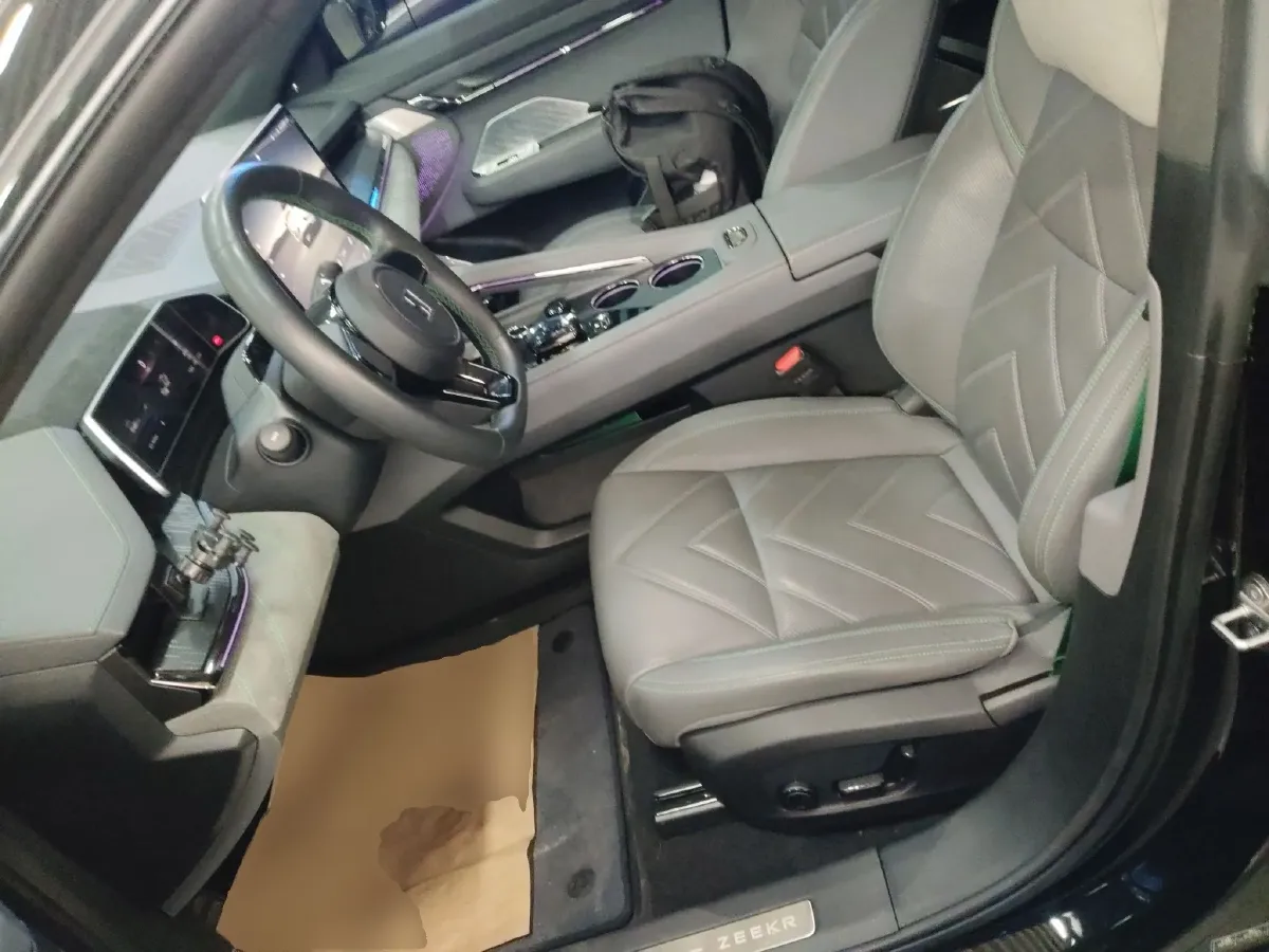 2023 Zeekr 001 BEV 100KWH,autocango,china used car exporter,china ev exporter,chinese used car exporter,chinese used ev exporter