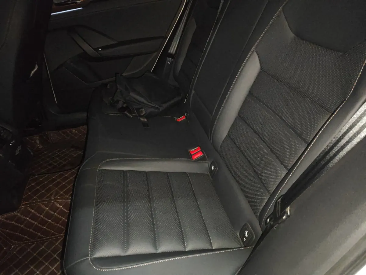 2019 Skoda Kodiak 2.0T 186HP L4 7DCT,autocango,china used car exporter,china ev exporter,chinese used car exporter,chinese used ev exporter