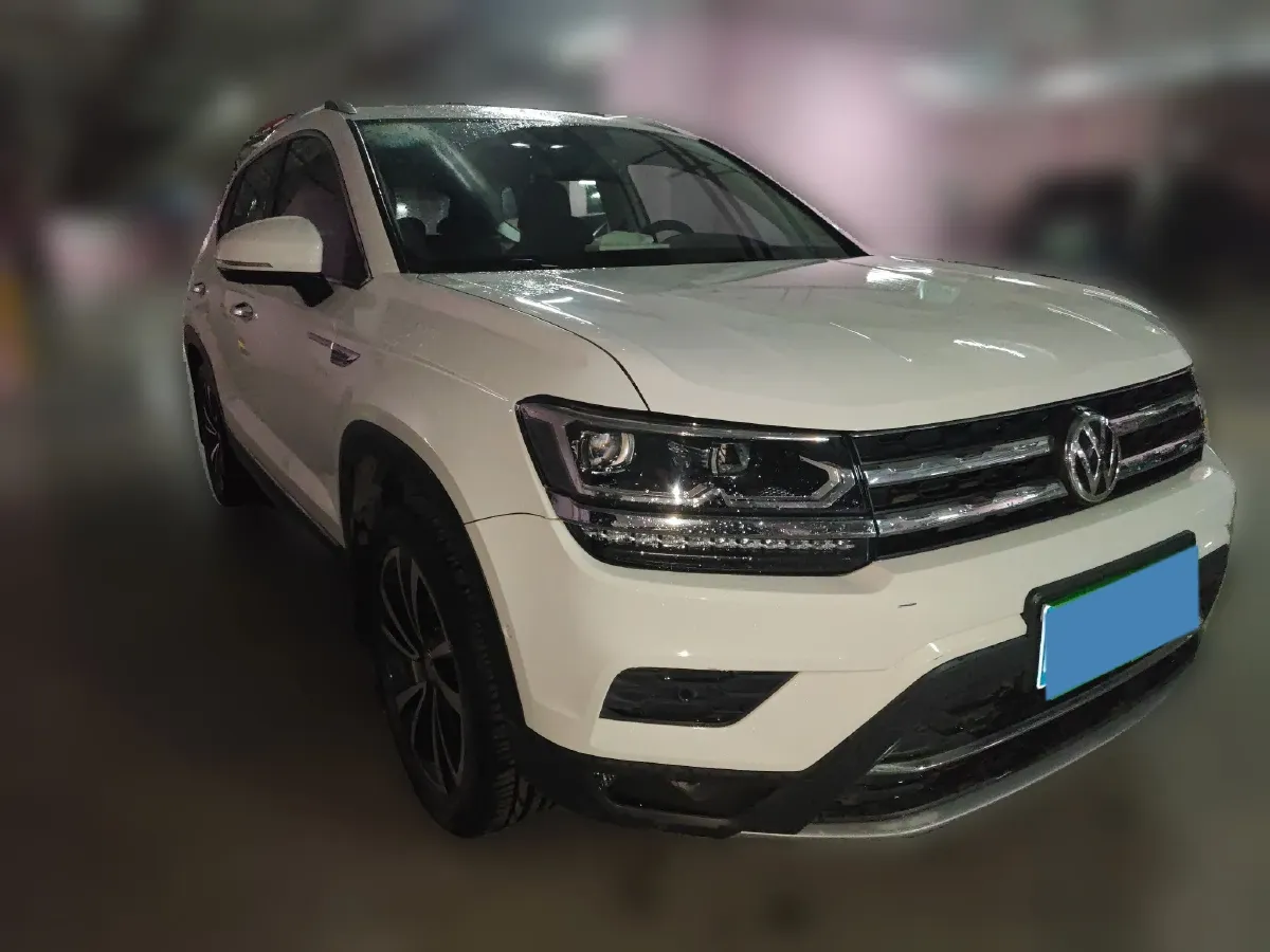 2019 Skoda Kodiak 2.0T 186HP L4 7DCT,autocango,china used car exporter,china ev exporter,chinese used car exporter,chinese used ev exporter