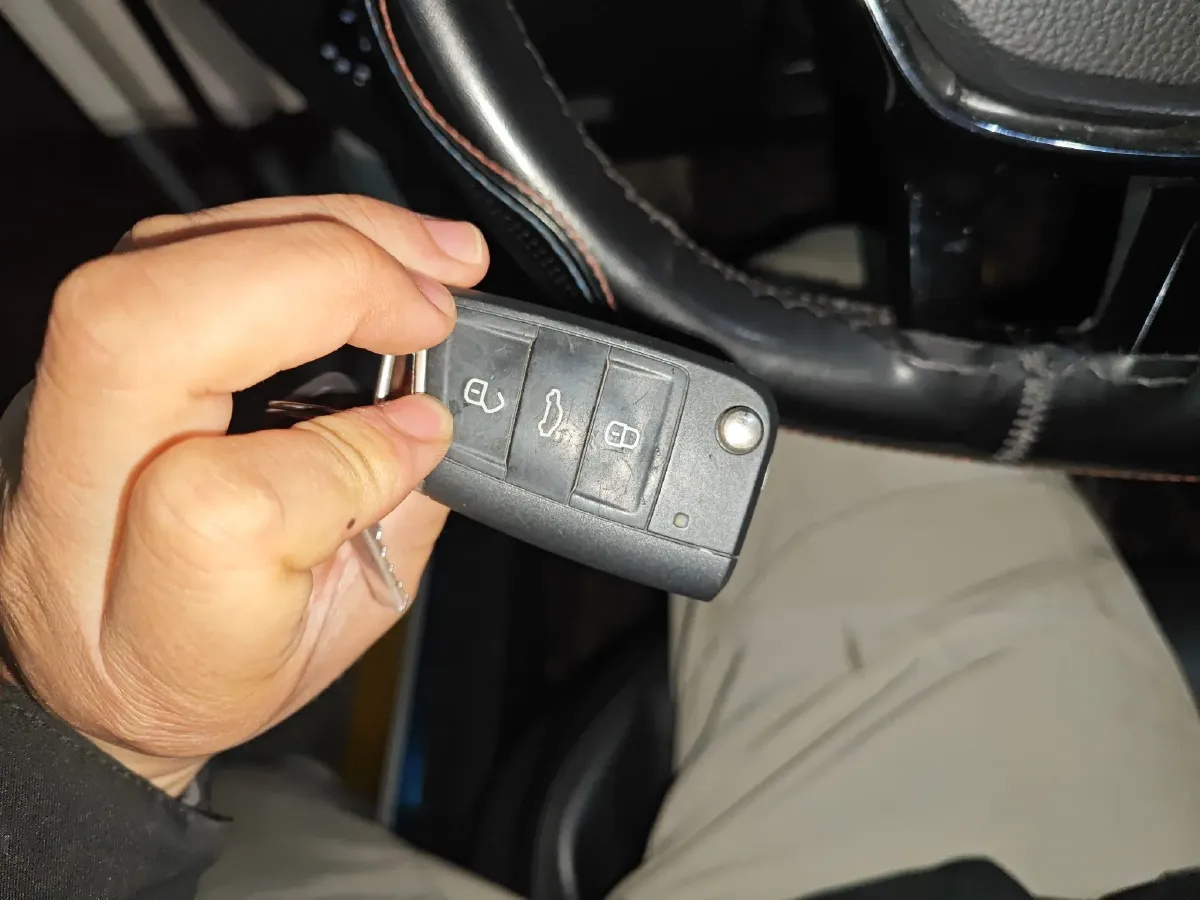 2019 Skoda Kodiak 2.0T 186HP L4 7DCT,autocango,china used car exporter,china ev exporter,chinese used car exporter,chinese used ev exporter