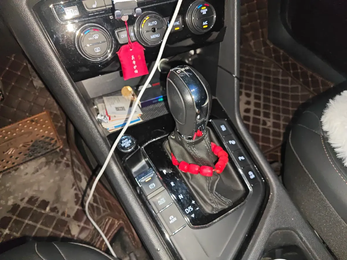 2019 Skoda Kodiak 2.0T 186HP L4 7DCT,autocango,china used car exporter,china ev exporter,chinese used car exporter,chinese used ev exporter