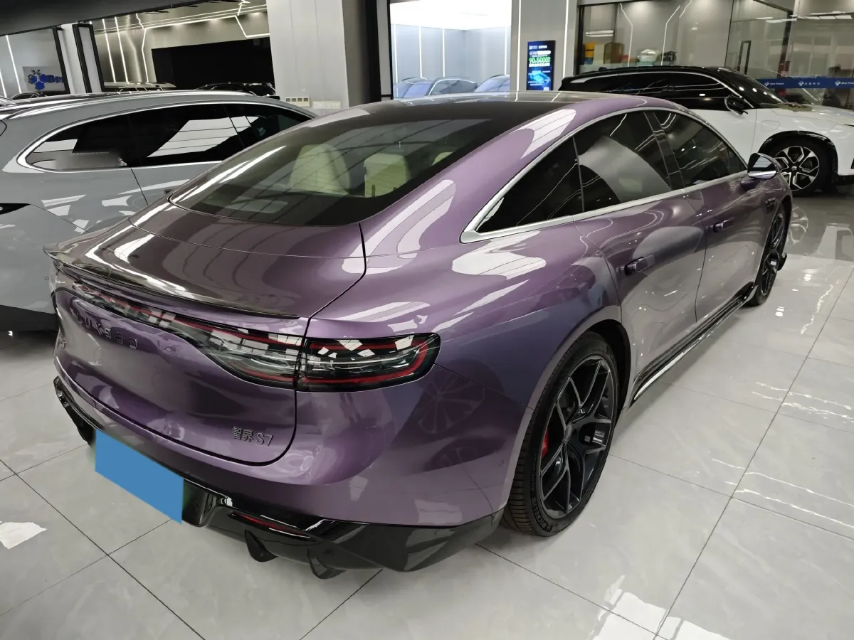 2024 Luxeed S7 BEV 100KWH,autocango,china used car exporter,china ev exporter,chinese used car exporter,chinese used ev exporter