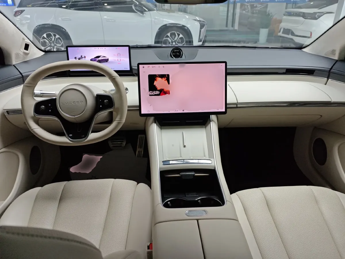 2024 Luxeed S7 BEV 100KWH,autocango,china used car exporter,china ev exporter,chinese used car exporter,chinese used ev exporter