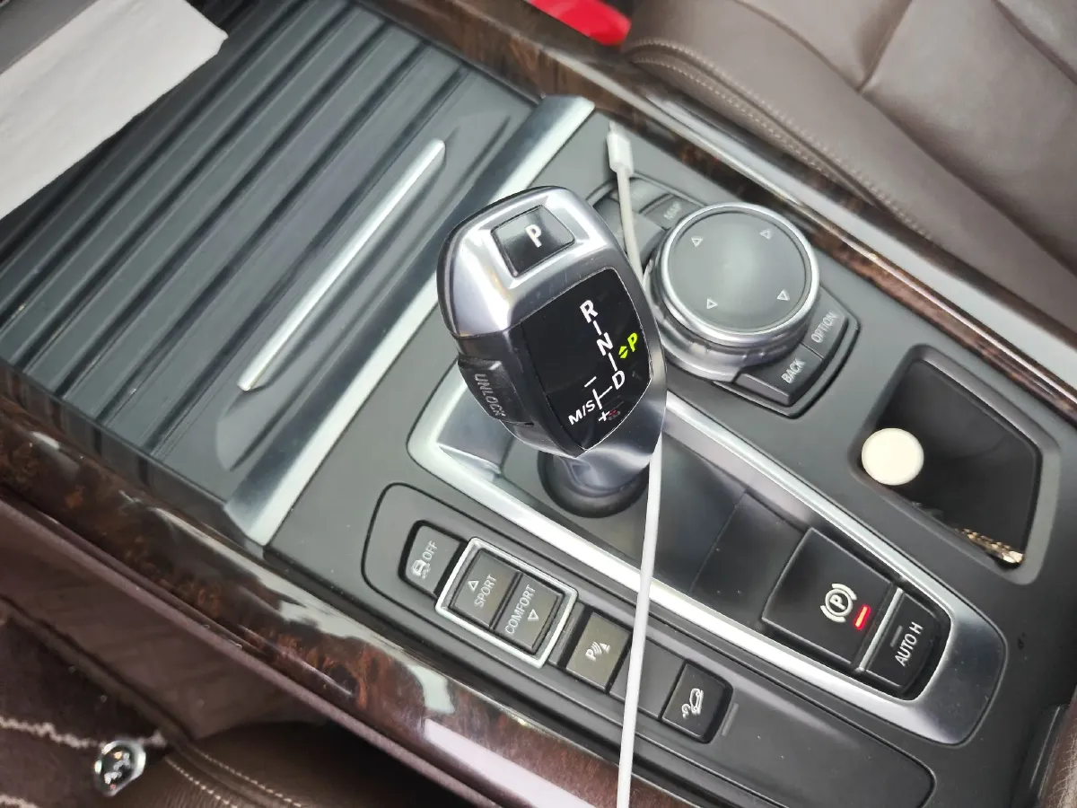 2017 BMW X5 3.0T 306HP L6 8AT,autocango,china used car exporter,china ev exporter,chinese used car exporter,chinese used ev exporter