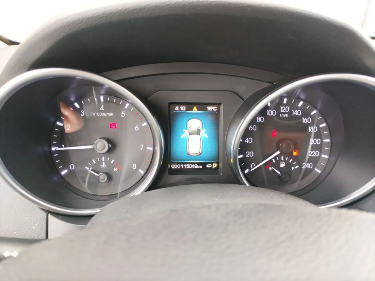 2015 Haval H8 2.0T 218HP L4 6AT,autocango,china used car exporter,china ev exporter,chinese used car exporter,chinese used ev exporter