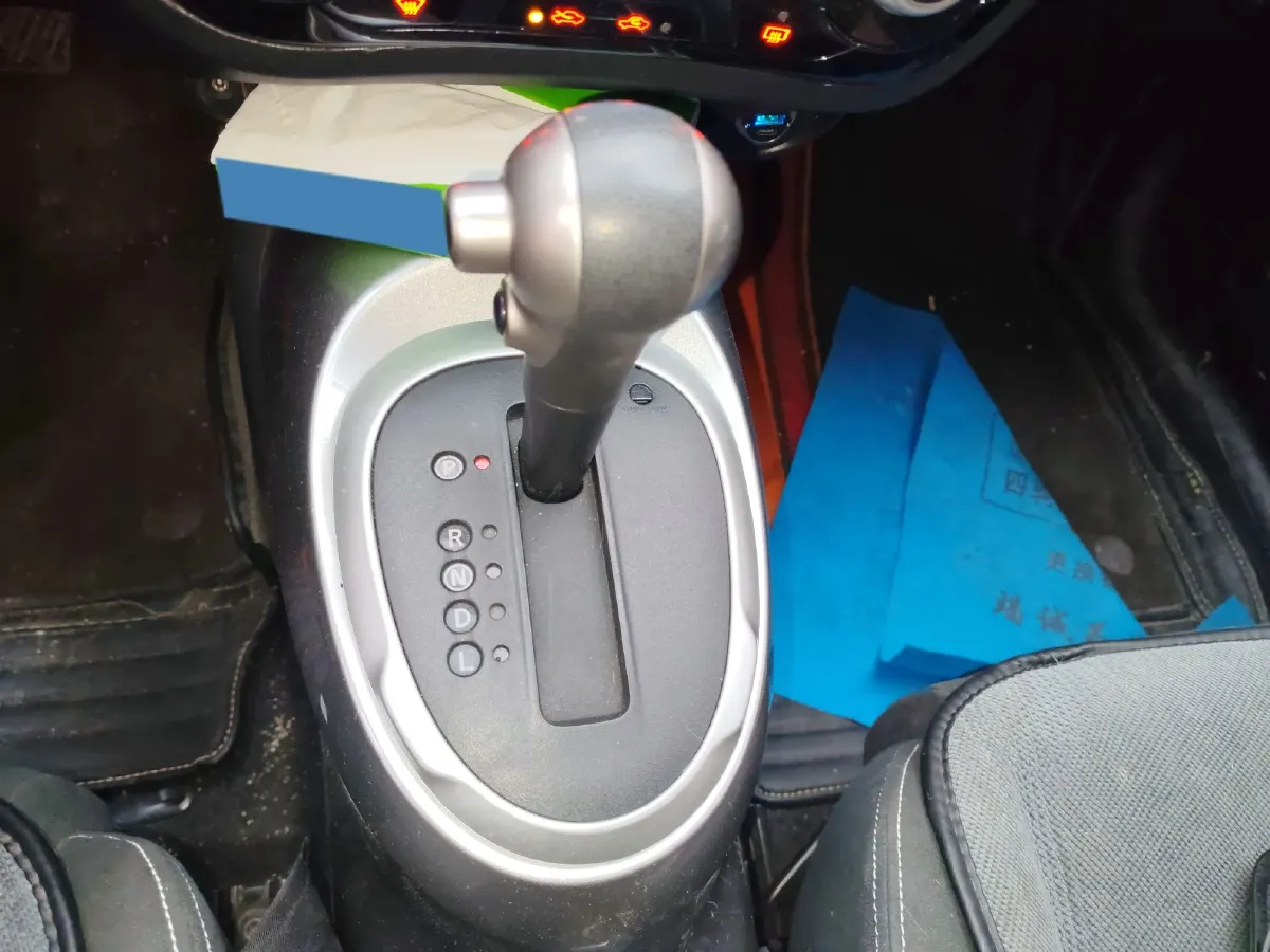 2014 Nissan X-Trail 2.0L 150HP L4 CVT,autocango,china used car exporter,china ev exporter,chinese used car exporter,chinese used ev exporter