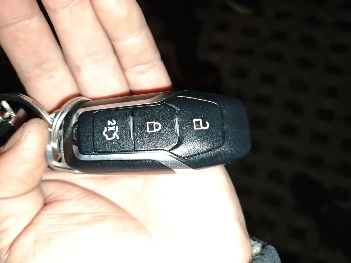 2016 Ford Edge 2.0T 245HP L4 6AT,autocango,china used car exporter,china ev exporter,chinese used car exporter,chinese used ev exporter