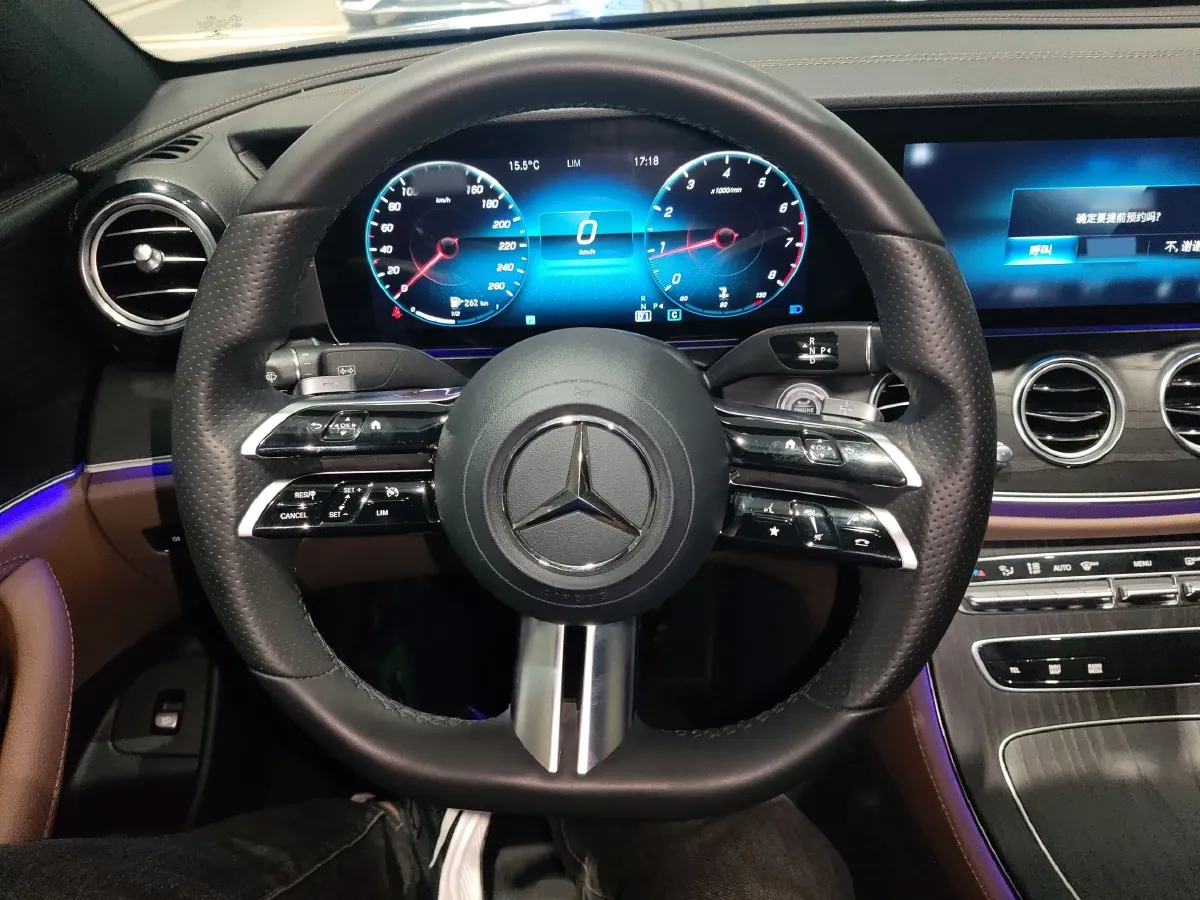 2021 Mercedes-Benz E Class 2.0T 258HP L4 9AT,autocango,china used car exporter,china ev exporter,chinese used car exporter,chinese used ev exporter