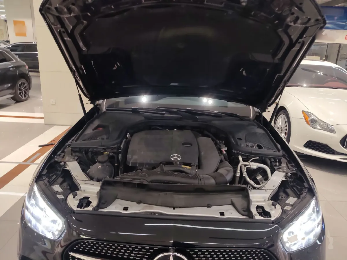 2021 Mercedes-Benz E Class 2.0T 258HP L4 9AT,autocango,china used car exporter,china ev exporter,chinese used car exporter,chinese used ev exporter