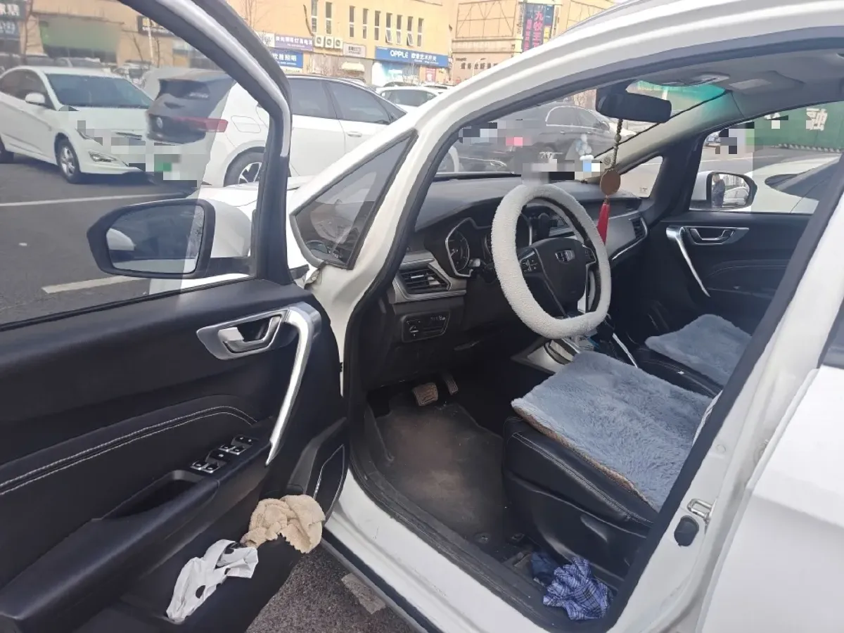 2017 Geely Vision X3 1.5L 102HP L4 4AT,autocango,china used car exporter,china ev exporter,chinese used car exporter,chinese used ev exporter