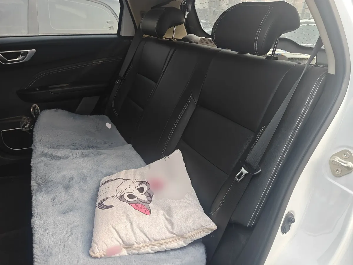 2017 Geely Vision X3 1.5L 102HP L4 4AT,autocango,china used car exporter,china ev exporter,chinese used car exporter,chinese used ev exporter