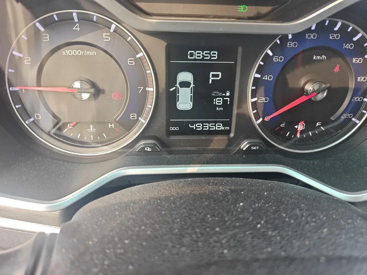 2017 Geely Vision X3 1.5L 102HP L4 4AT,autocango,china used car exporter,china ev exporter,chinese used car exporter,chinese used ev exporter