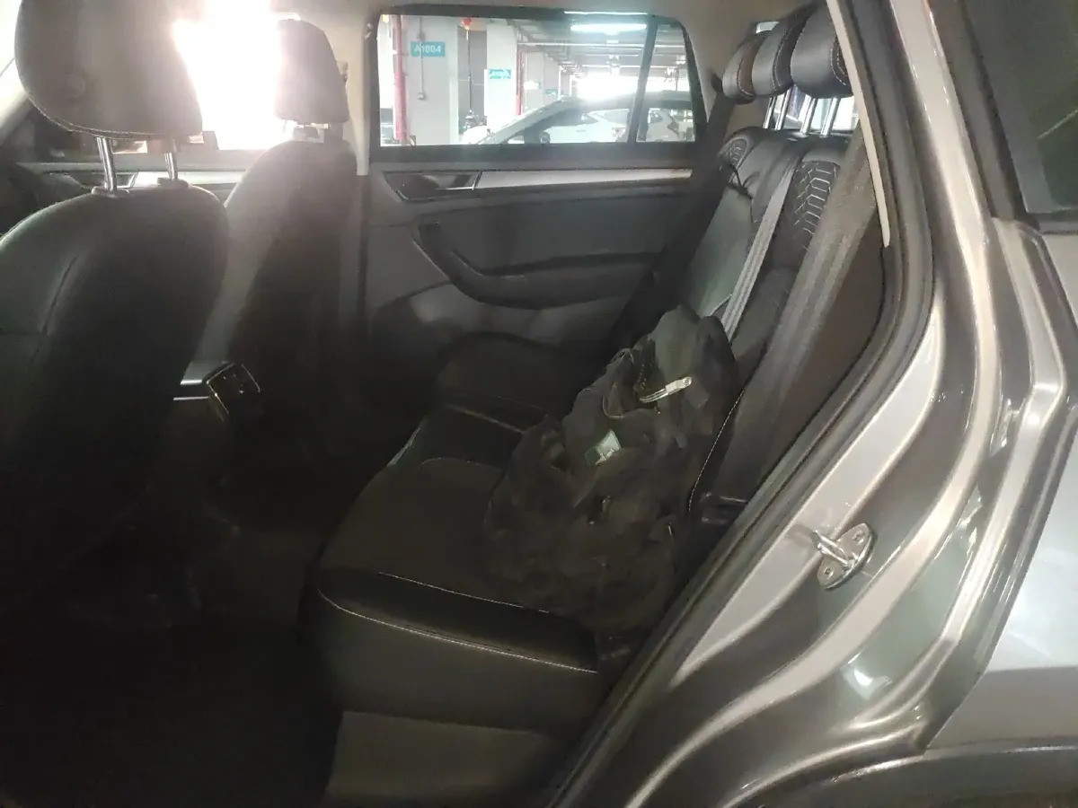 2018 Skoda Kodiak 2.0T 186HP L4 7DCT,autocango,china used car exporter,china ev exporter,chinese used car exporter,chinese used ev exporter