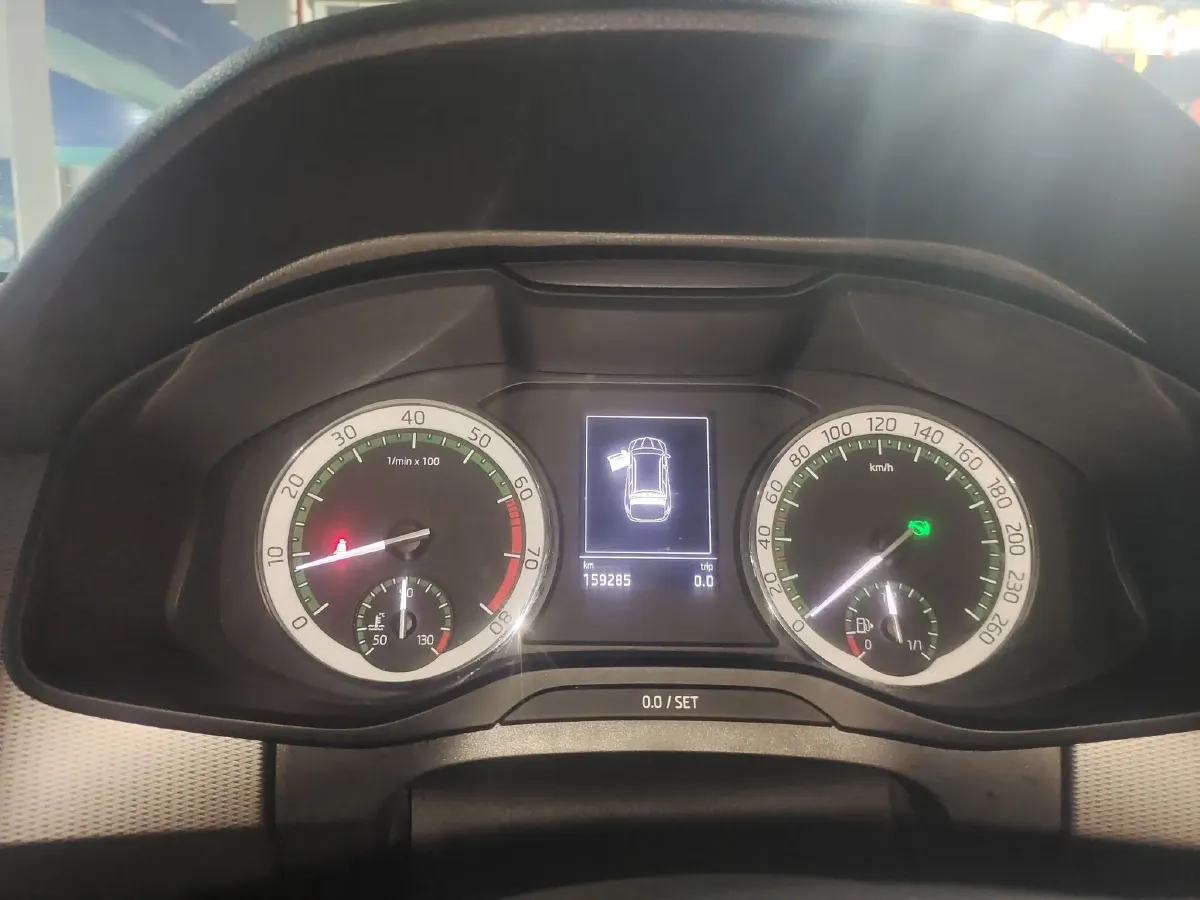 2018 Skoda Kodiak 2.0T 186HP L4 7DCT,autocango,china used car exporter,china ev exporter,chinese used car exporter,chinese used ev exporter