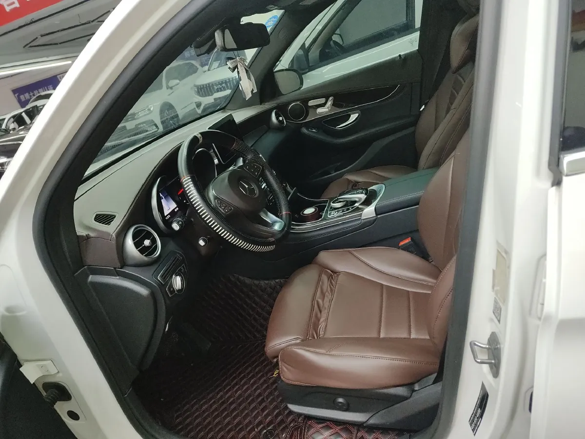 2019 Mercedes-Benz GLC Class 2.0T 211HP L4 9AT,autocango,china used car exporter,china ev exporter,chinese used car exporter,chinese used ev exporter