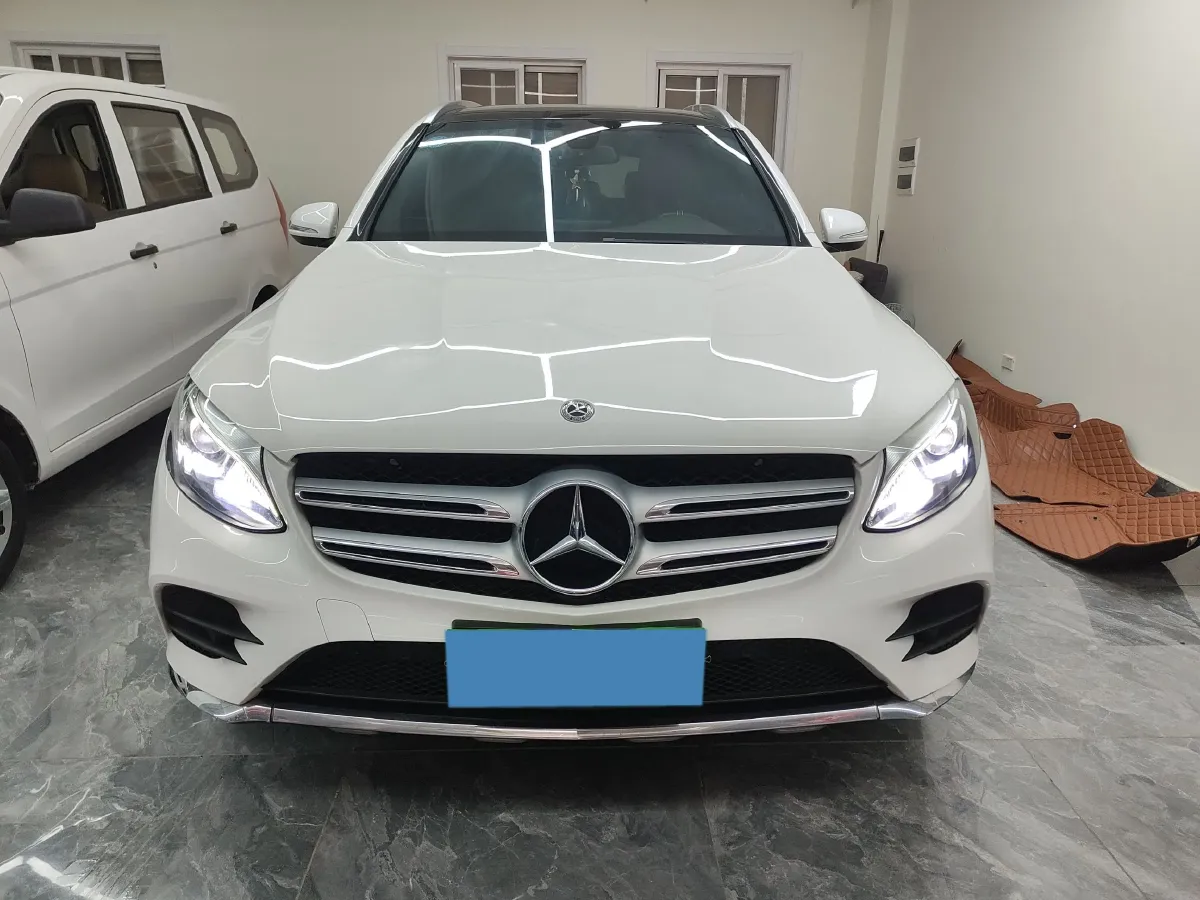 2019 Mercedes-Benz GLC Class 2.0T 211HP L4 9AT,autocango,china used car exporter,china ev exporter,chinese used car exporter,chinese used ev exporter