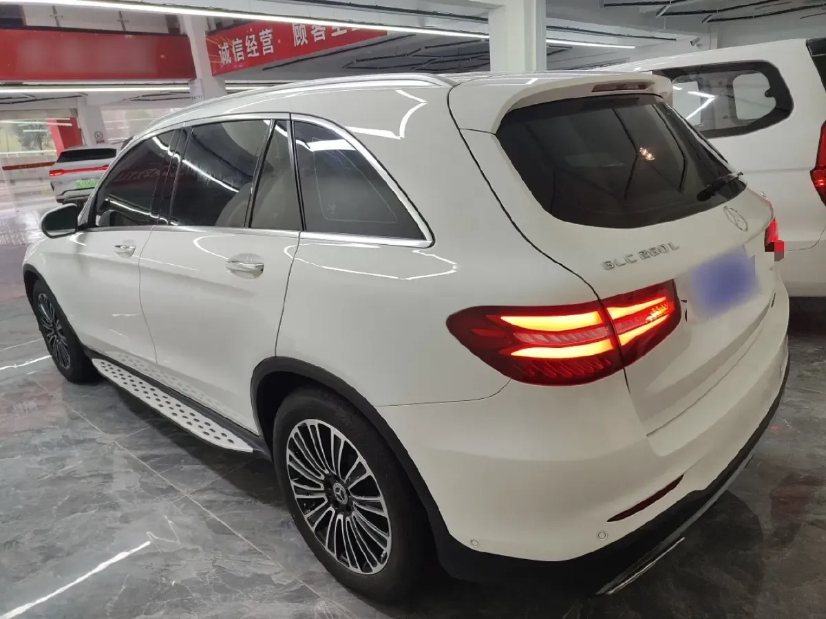2019 Mercedes-Benz GLC Class 2.0T 211HP L4 9AT,autocango,china used car exporter,china ev exporter,chinese used car exporter,chinese used ev exporter