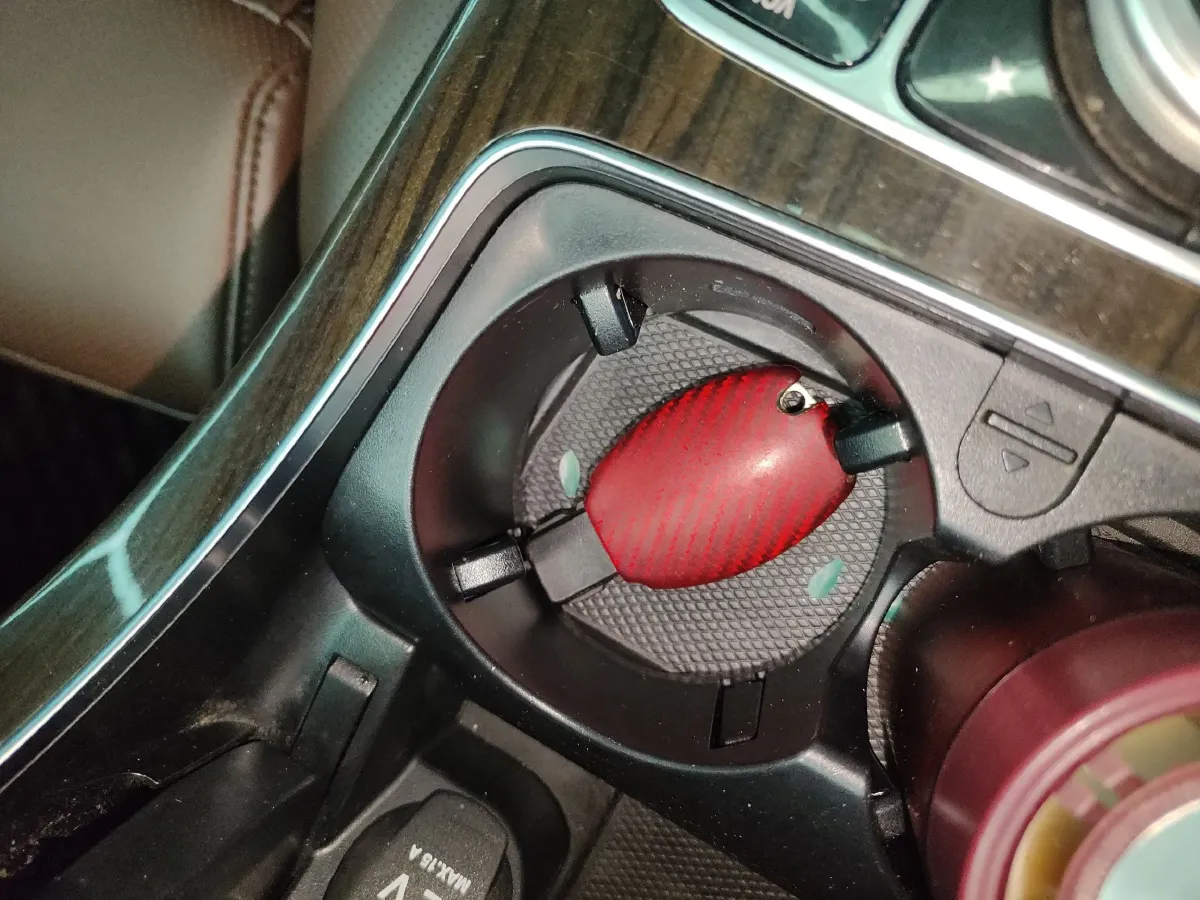 2019 Mercedes-Benz GLC Class 2.0T 211HP L4 9AT,autocango,china used car exporter,china ev exporter,chinese used car exporter,chinese used ev exporter