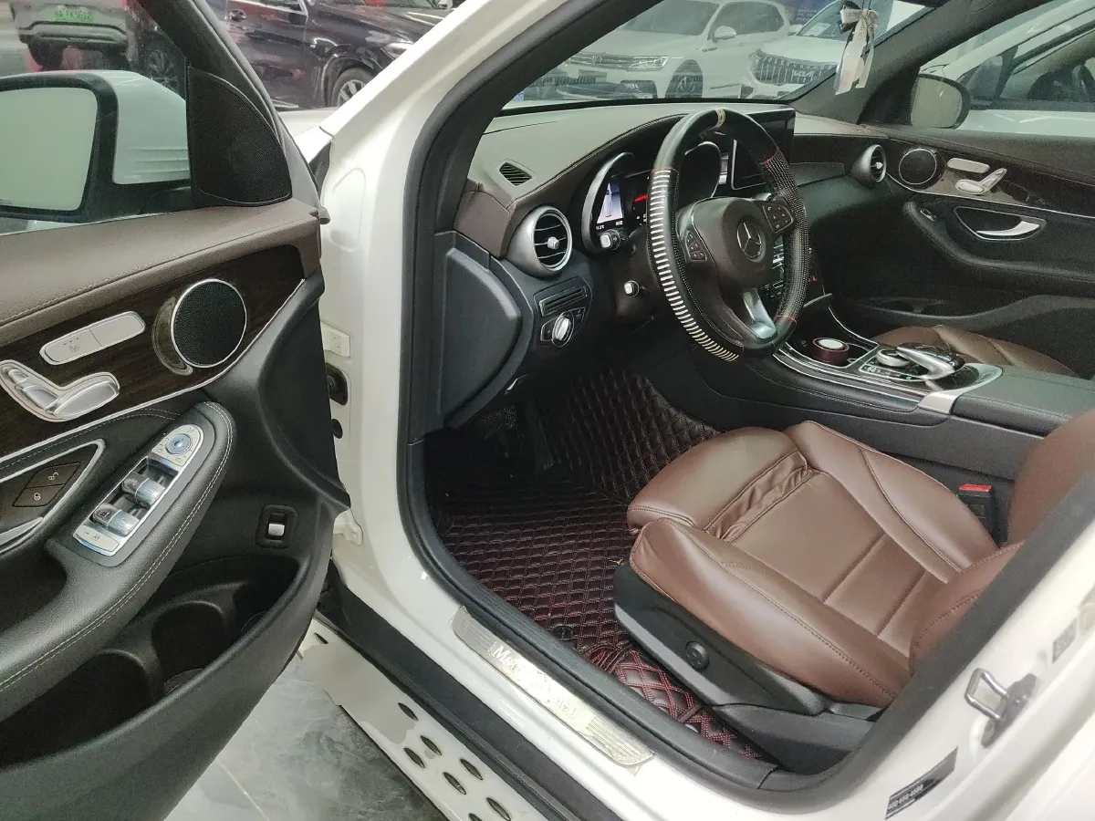 2019 Mercedes-Benz GLC Class 2.0T 211HP L4 9AT,autocango,china used car exporter,china ev exporter,chinese used car exporter,chinese used ev exporter