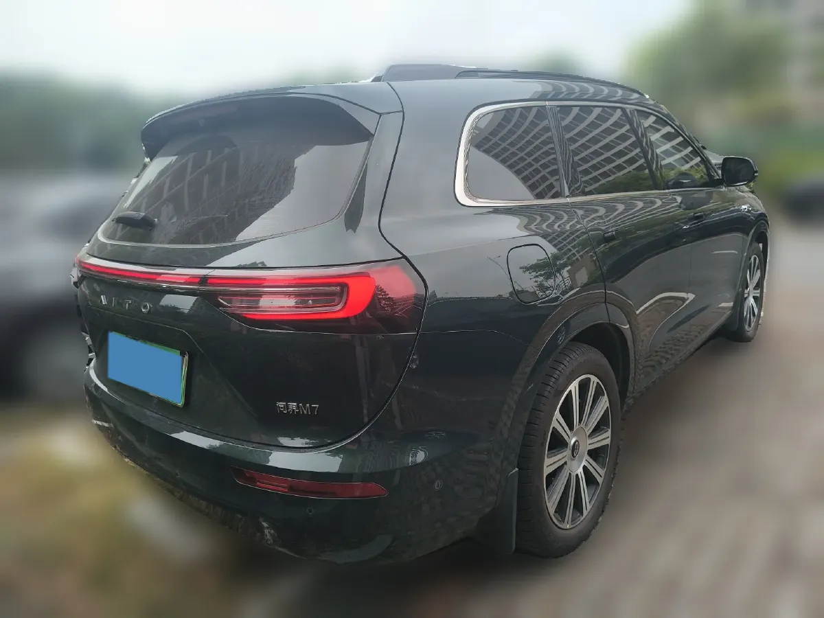 2024 AITO AITO M7 1.5T 152HP L4 REEV 42KWH,autocango,china used car exporter,china ev exporter,chinese used car exporter,chinese used ev exporter