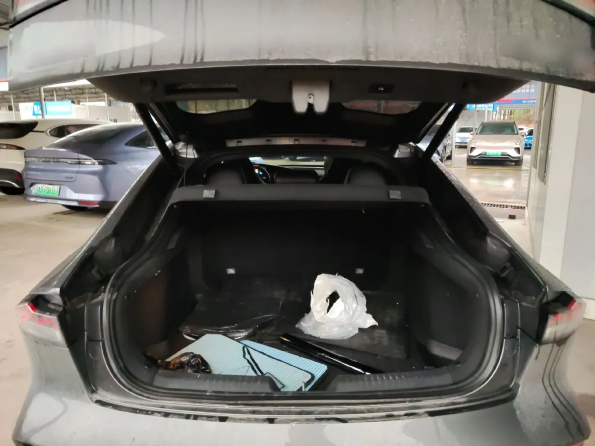 2025 ChangAn UNI-V 1.5T 192HP L4 7DCT,autocango,china used car exporter,china ev exporter,chinese used car exporter,chinese used ev exporter