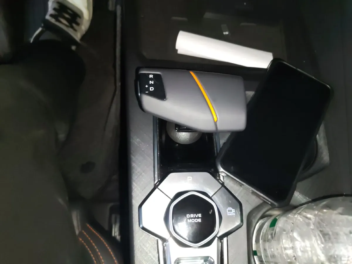 2025 ChangAn UNI-V 1.5T 192HP L4 7DCT,autocango,china used car exporter,china ev exporter,chinese used car exporter,chinese used ev exporter