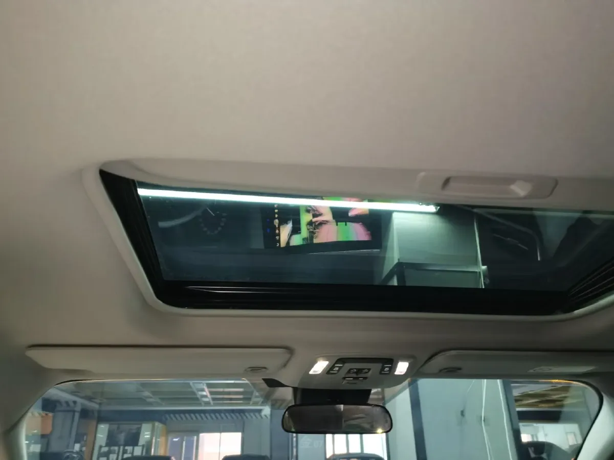 2024 Toyota Sienna 2.5L 189HP L4 E-CVT Hybrid,autocango,china used car exporter,china ev exporter,chinese used car exporter,chinese used ev exporter