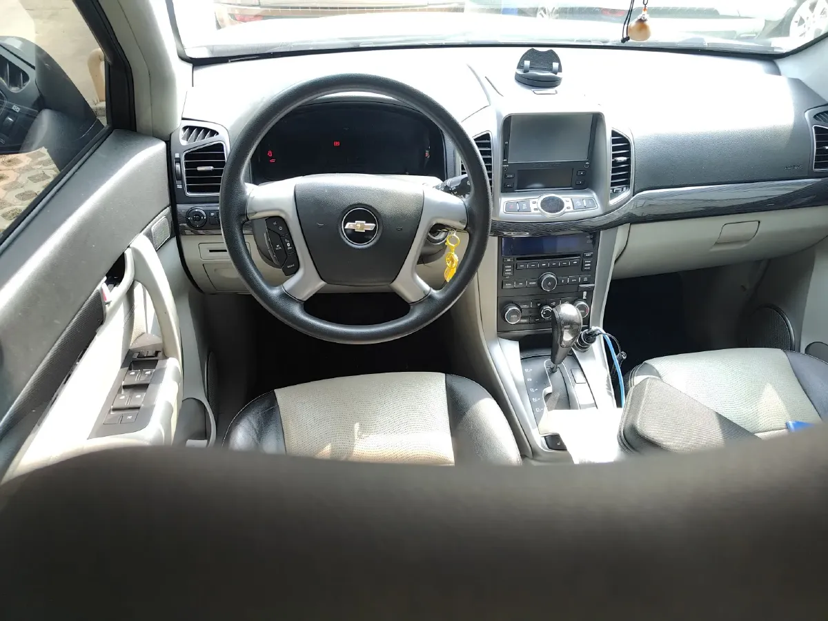 2014 Chevrolet Captiva 2.4L 167HP L4 6AT,autocango,china used car exporter,china ev exporter,chinese used car exporter,chinese used ev exporter