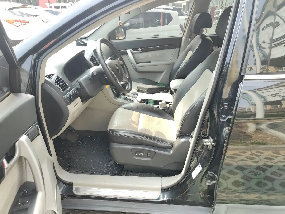 2014 Chevrolet Captiva 2.4L 167HP L4 6AT,autocango,china used car exporter,china ev exporter,chinese used car exporter,chinese used ev exporter