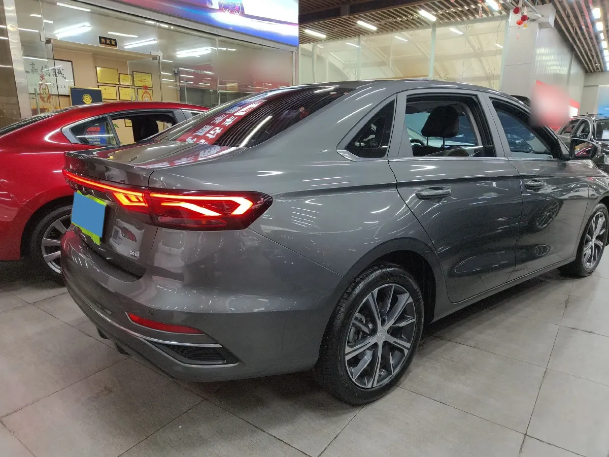 2023 Geely Emgrand 1.5L 127HP L4 CVT,autocango,china used car exporter,china ev exporter,chinese used car exporter,chinese used ev exporter