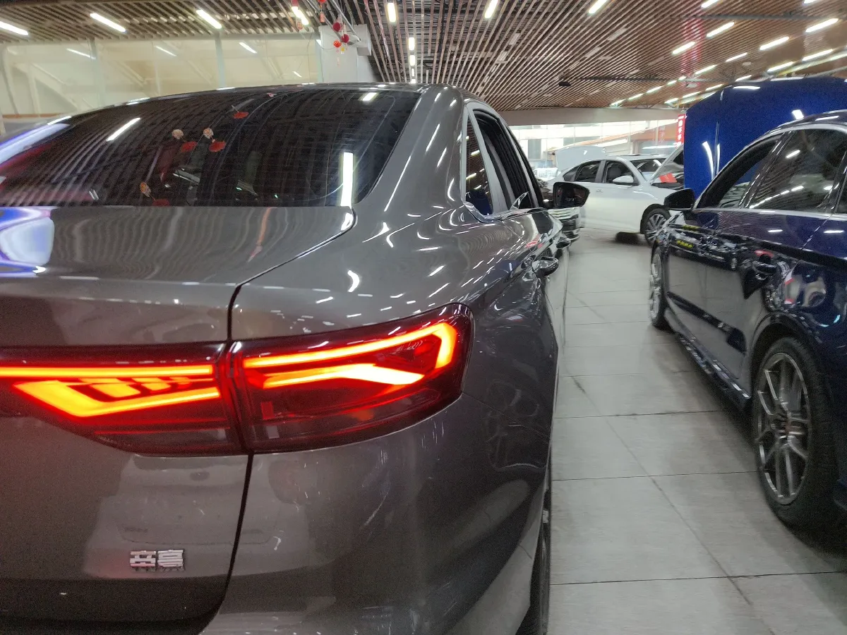 2023 Geely Emgrand 1.5L 127HP L4 CVT,autocango,china used car exporter,china ev exporter,chinese used car exporter,chinese used ev exporter