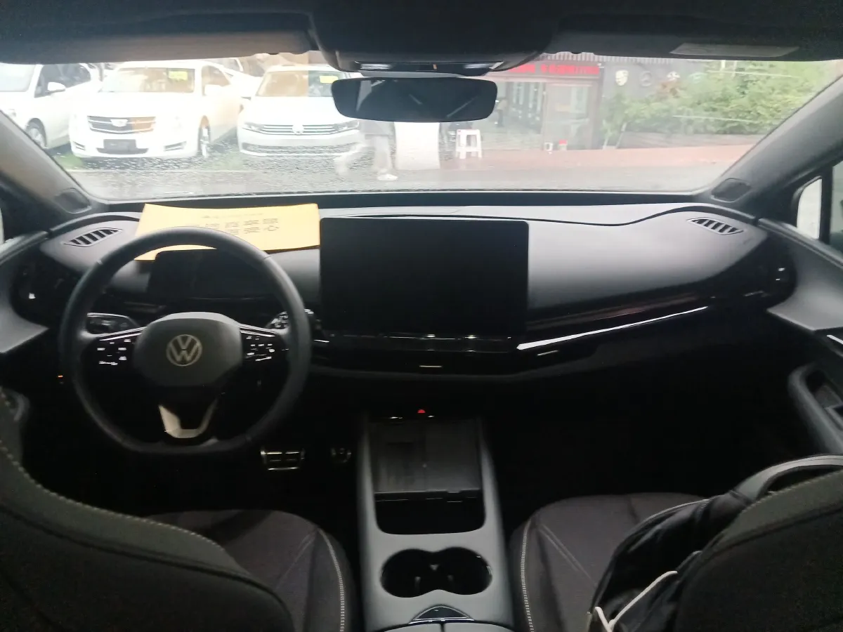 2024 Volkswagen ID.UNYX 06 BEV 80.2KWH,autocango,china used car exporter,china ev exporter,chinese used car exporter,chinese used ev exporter