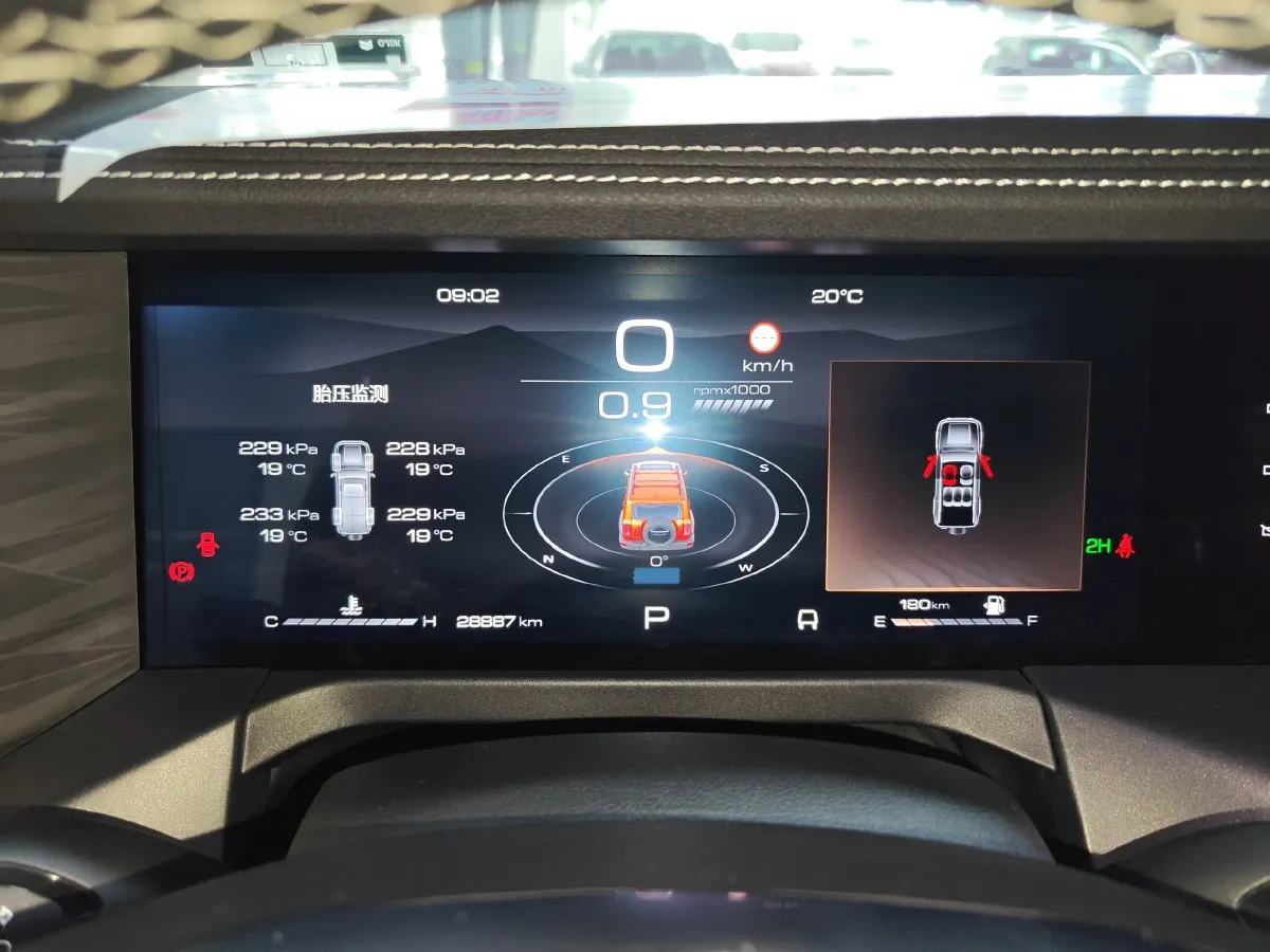 2024 Tank 300 2.0T 227HP L4 8AT,autocango,china used car exporter,china ev exporter,chinese used car exporter,chinese used ev exporter