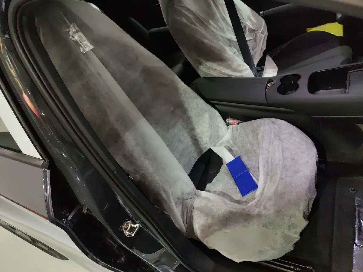 2025 Volkswagen ID.UNYX 06 BEV,autocango,china used car exporter,china ev exporter,chinese used car exporter,chinese used ev exporter