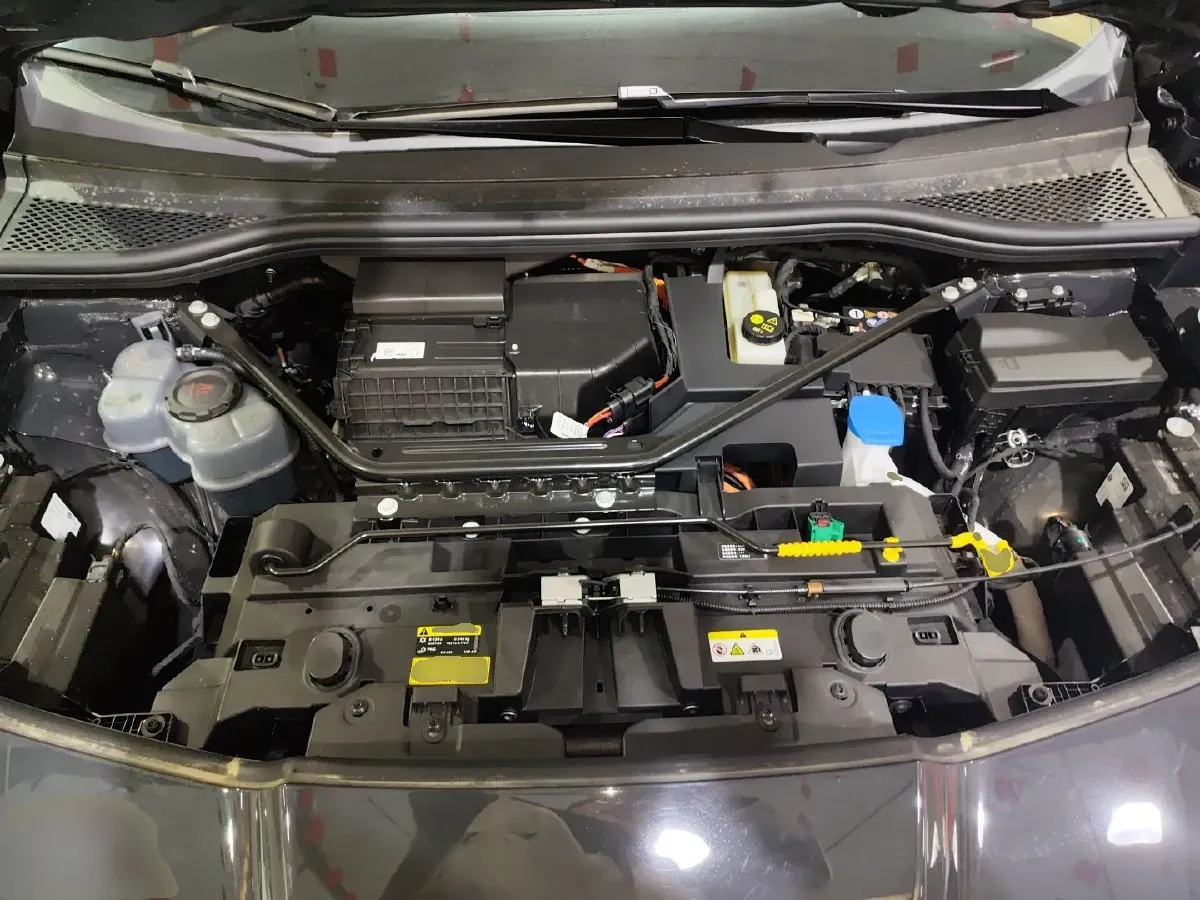 2025 Volkswagen ID.UNYX 06 BEV,autocango,china used car exporter,china ev exporter,chinese used car exporter,chinese used ev exporter