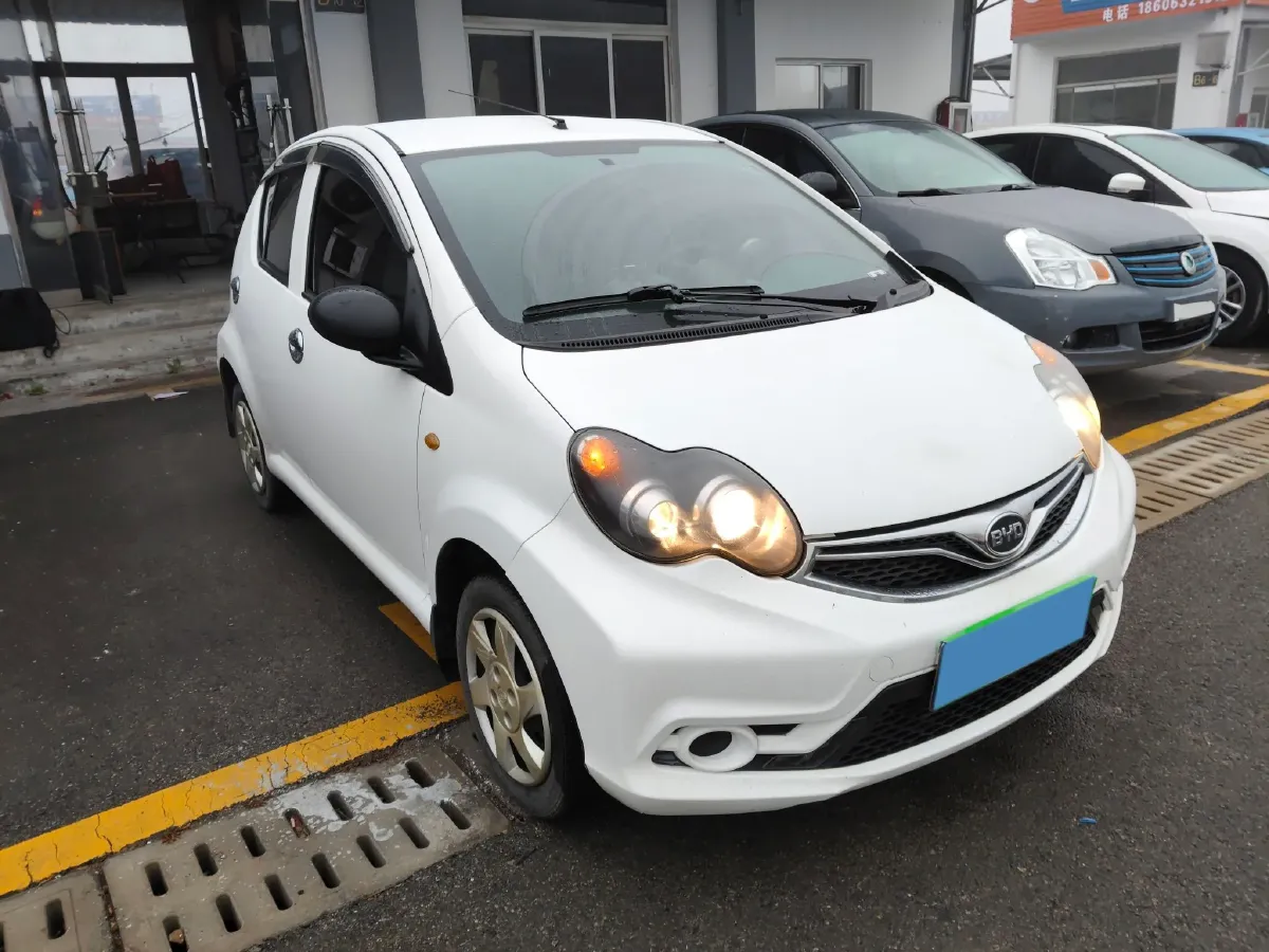 2015 BYD F0 1.0L 68HP L3 5AMT,autocango,china used car exporter,china ev exporter,chinese used car exporter,chinese used ev exporter