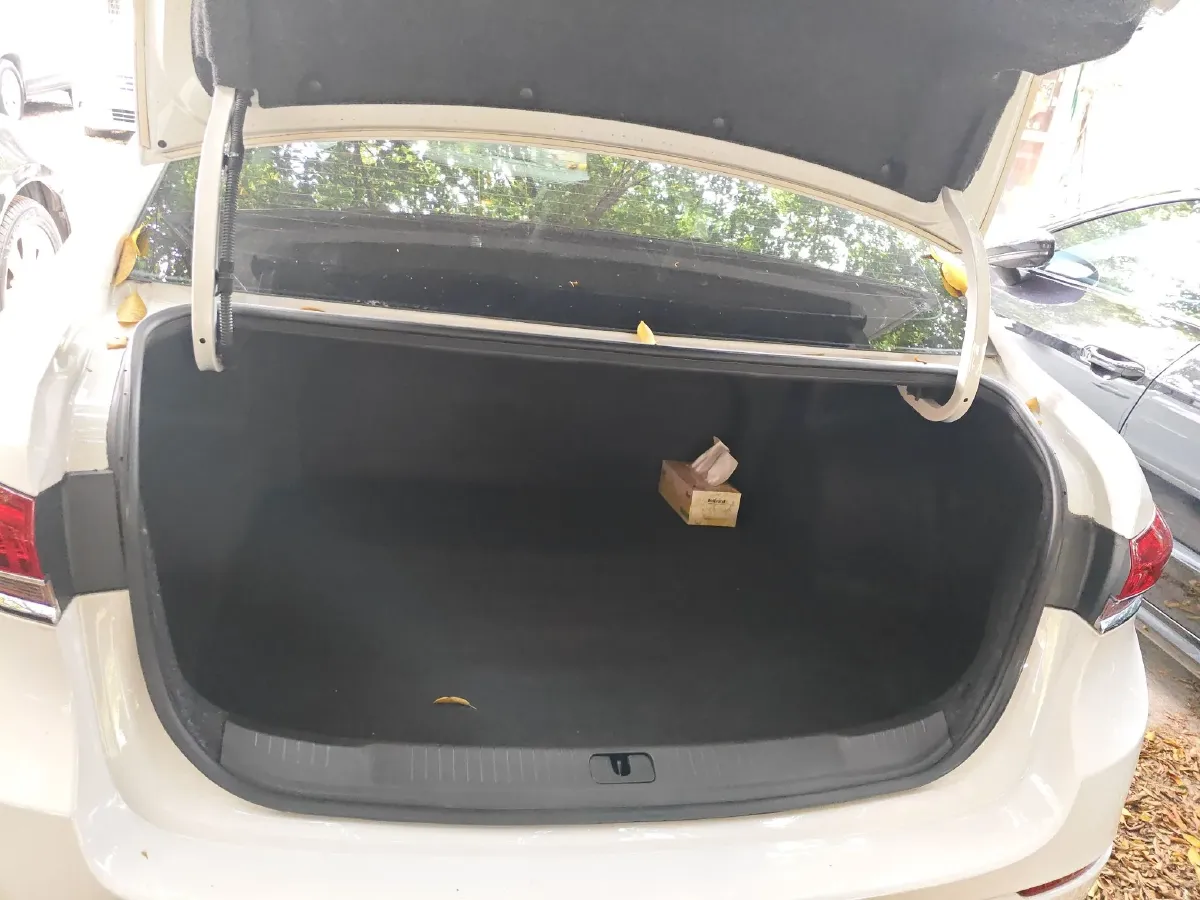 2021 Jetour X70 Plus 1.6T 197HP L4 7DCT,autocango,china used car exporter,china ev exporter,chinese used car exporter,chinese used ev exporter