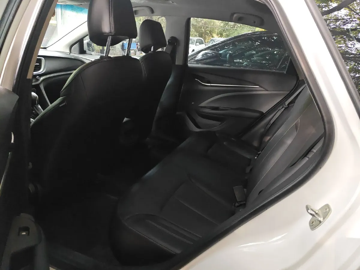 2021 Jetour X70 Plus 1.6T 197HP L4 7DCT,autocango,china used car exporter,china ev exporter,chinese used car exporter,chinese used ev exporter