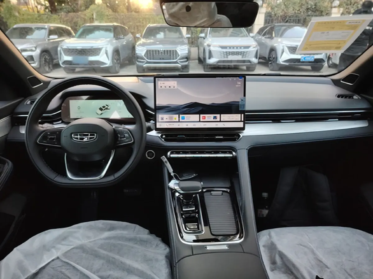 2026 Geely Preface 1.5T 181HP L4 7DCT,autocango,china used car exporter,china ev exporter,chinese used car exporter,chinese used ev exporter